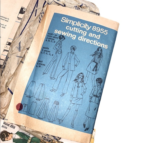 Vintage RARE Y2K 70’s sewing patterns boho, bell bottoms, grandpa core - Picture 4 of 4